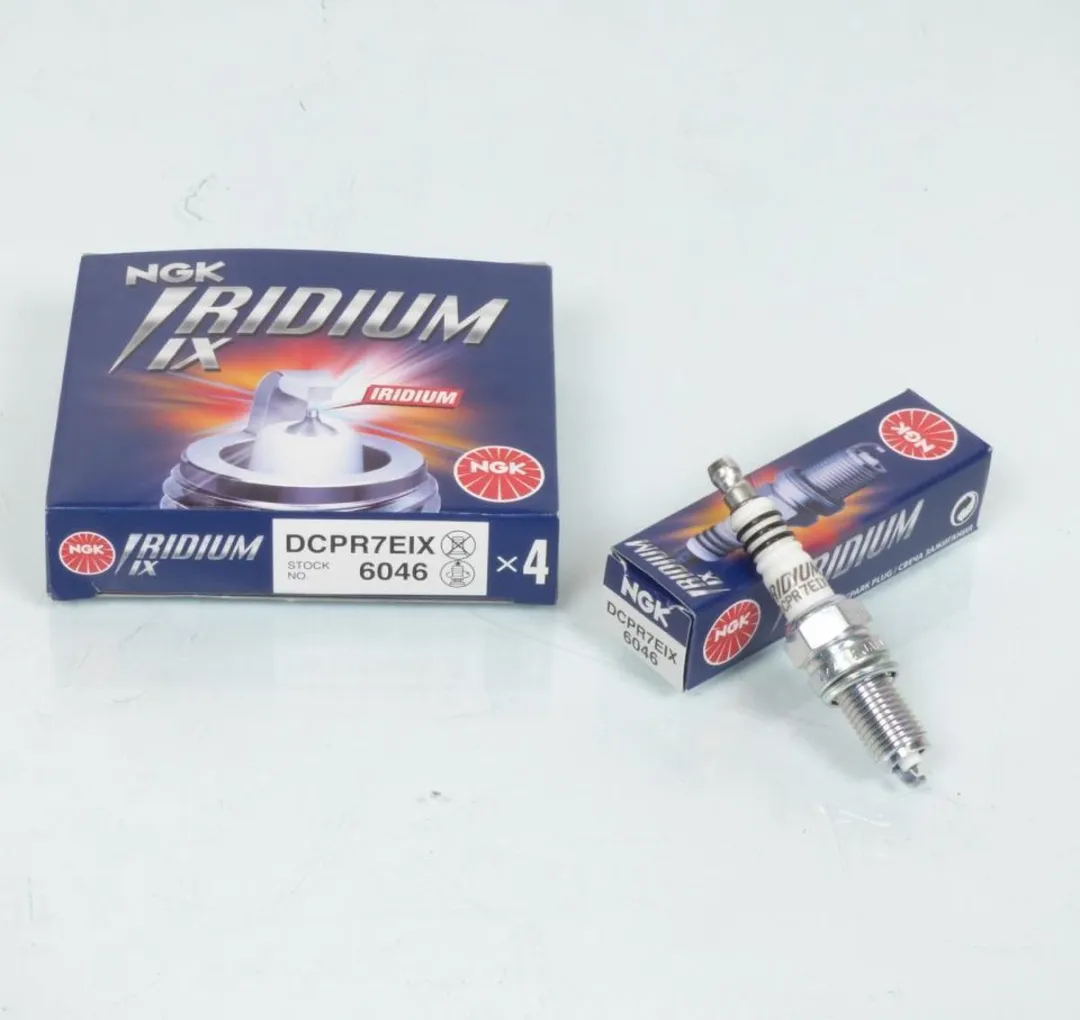 NGK Bougie D16 voor Harley-Davidson FLHTI Electra Glide