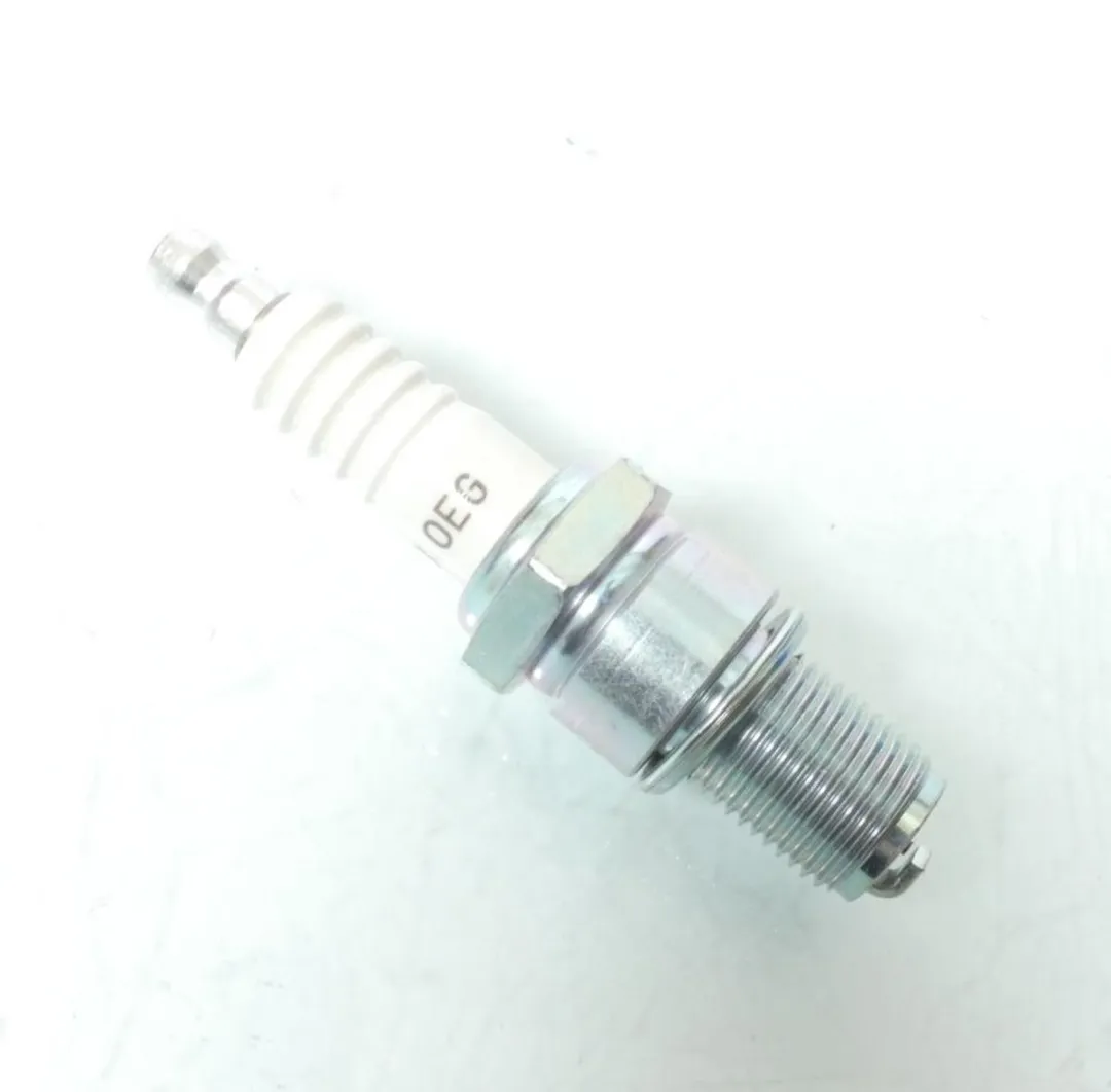 NGK Bougie voor Yamaha MT-125 - 1 Stuk - Wit