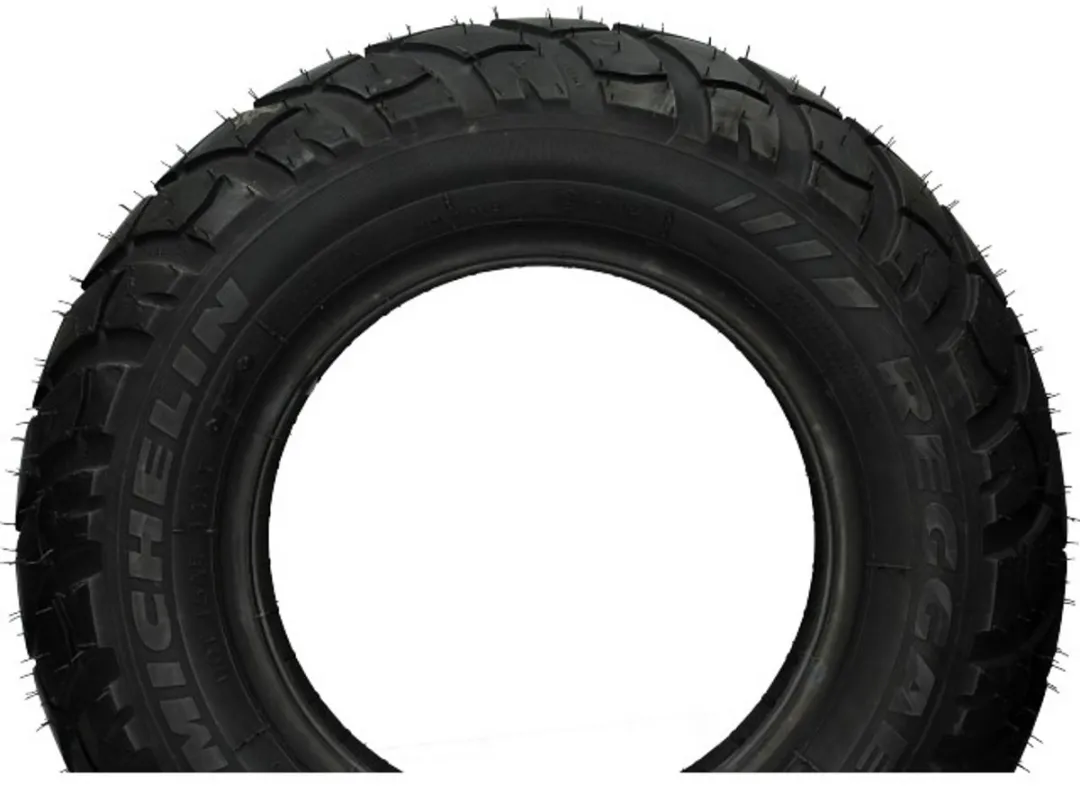 Michelin Goodyear UltraGrip 8 195/55 R16 87H