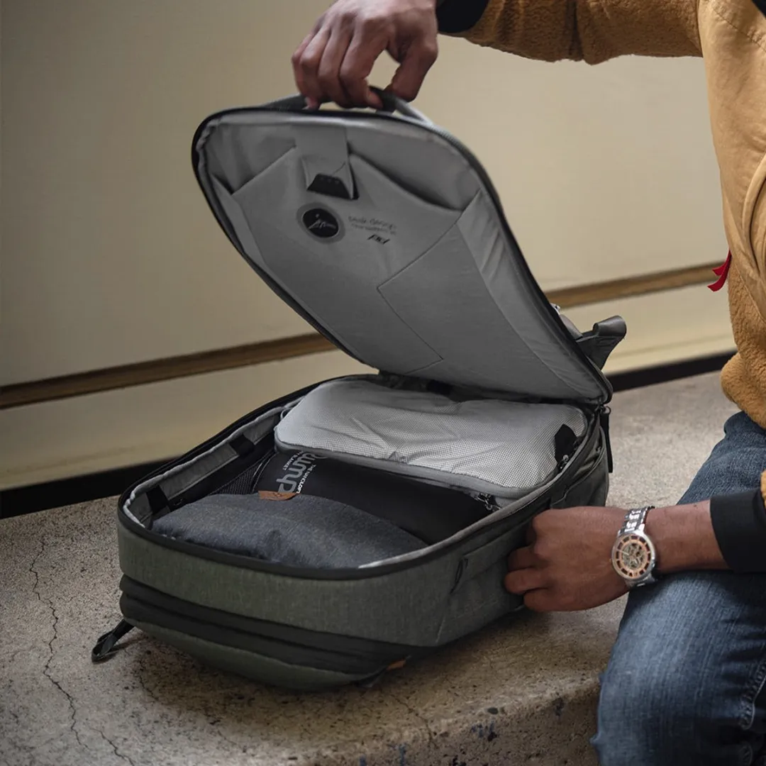 Peak Design Travel Backpack 30L - Sage - afbeelding 6 van 6