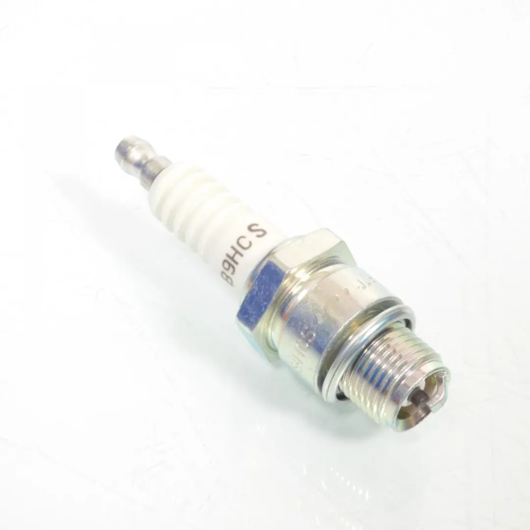 NGK Bougie B9HCS voor Kawasaki 350 S2 1972-1975 - Wit
