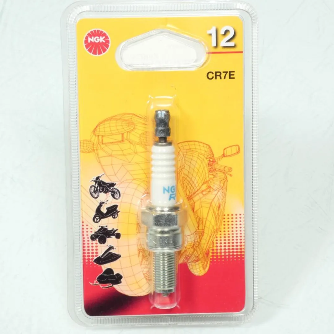 NGK Bougie Quad Suzuki 500 Lt-A F Vinson 2002-2007 - Wit