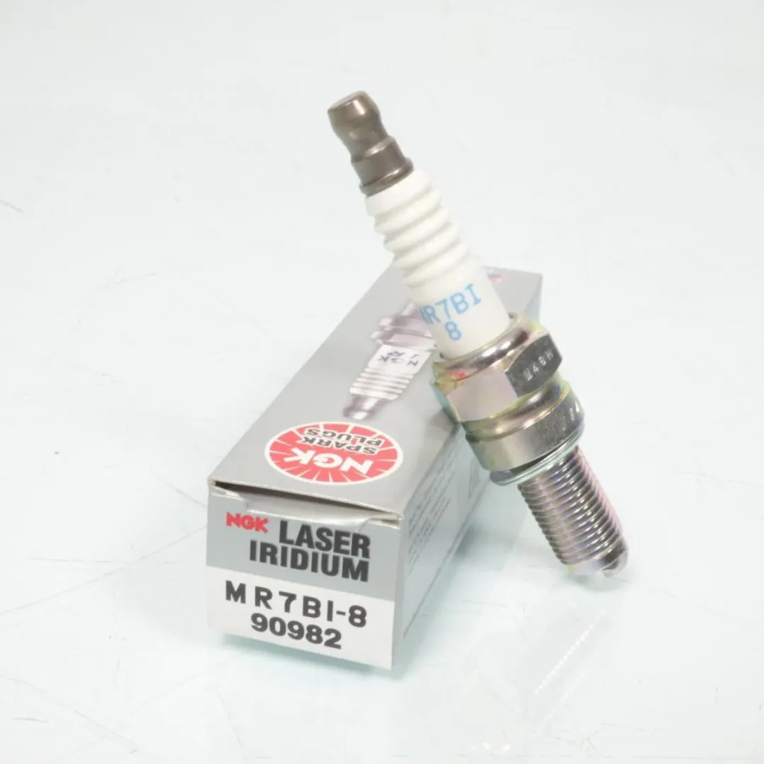 NGK MR7BI-8 Bougie Scooter Piaggio 300 MP3 HPE 2018-2021 - Wit
