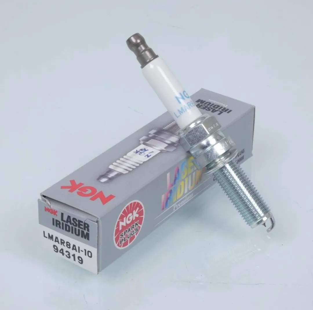 NGK LMAR8AI-10 Bougie