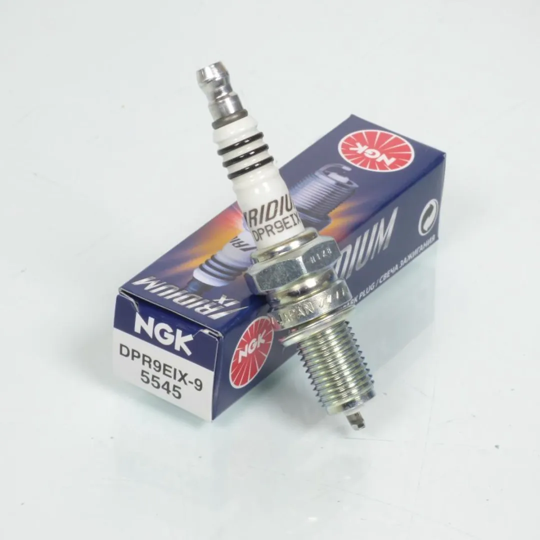 NGK Bougie TRX 850 Yamaha 1996