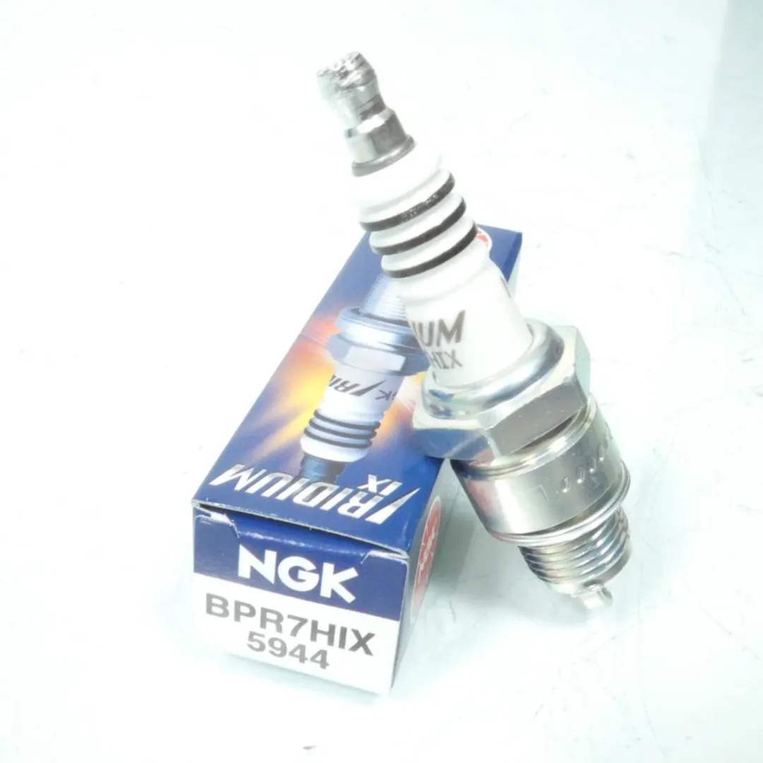 NGK BPR7HIX Bougie - Ducati 750 SS 1975-2002 - Wit