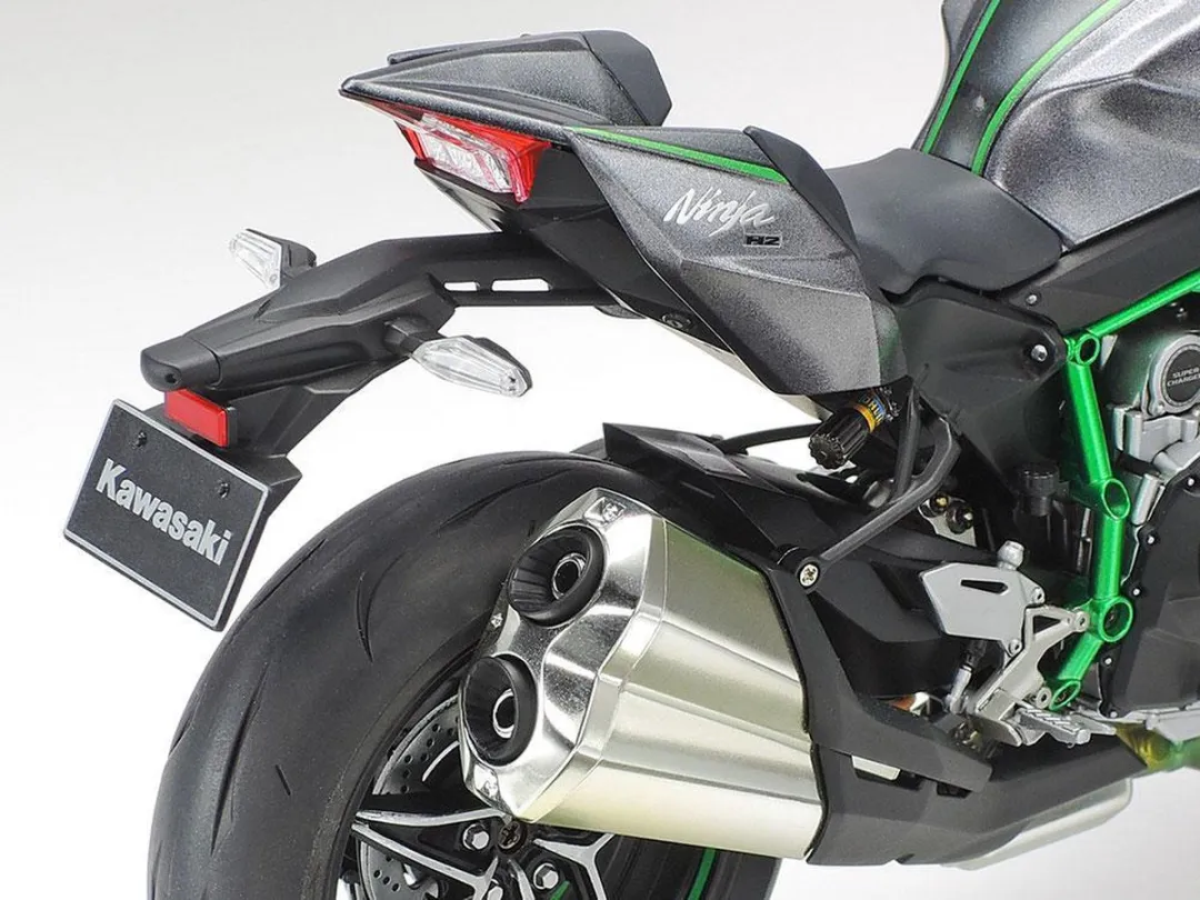 Tamiya 14136 Kawasaki Ninja H2 Carbon Modelbouwpakket - 1:12 - Multi