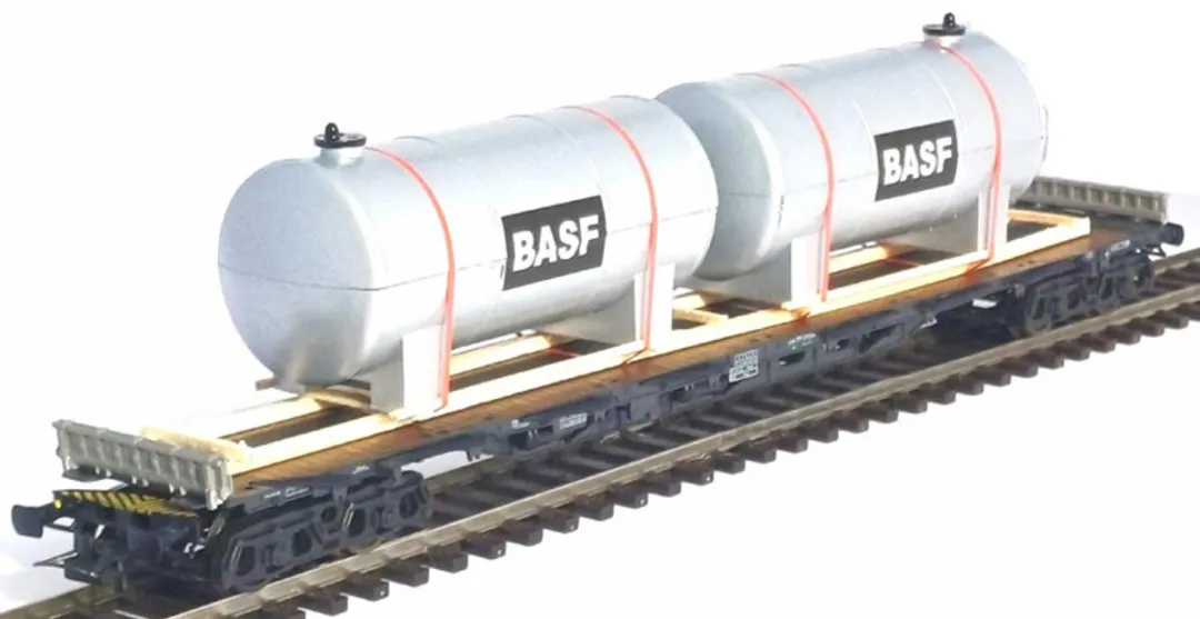 Belading Grote Ketel BASF 200 Mm (2 St.)