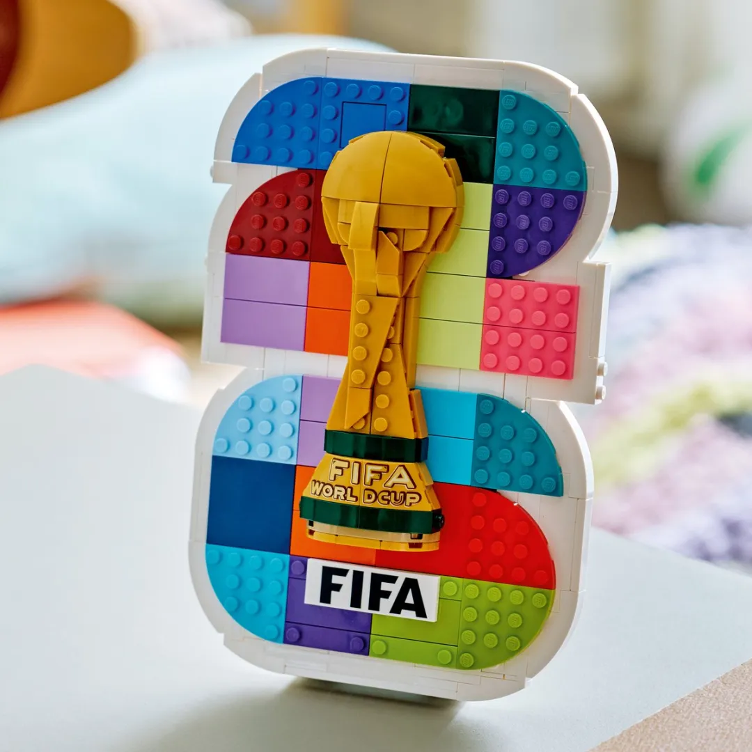LEGO FIFA World Cup 2026 Logo Bouwpakket 298 Stukken - Meerkleurig - afbeelding 6 van 6
