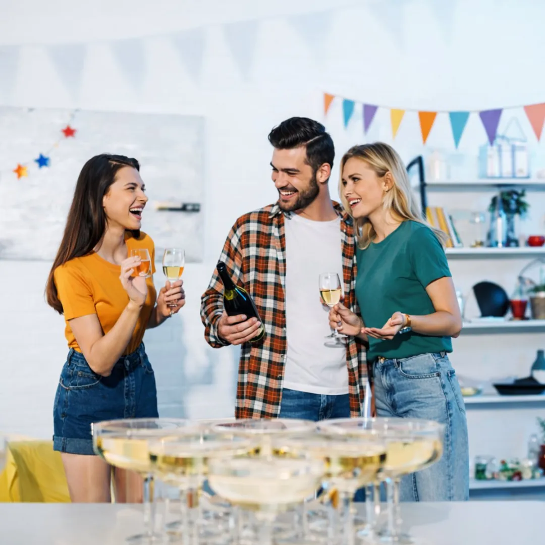 Eddy Toys Prosecco Pong 14-delig - 12 Glazen + 2 Balletjes