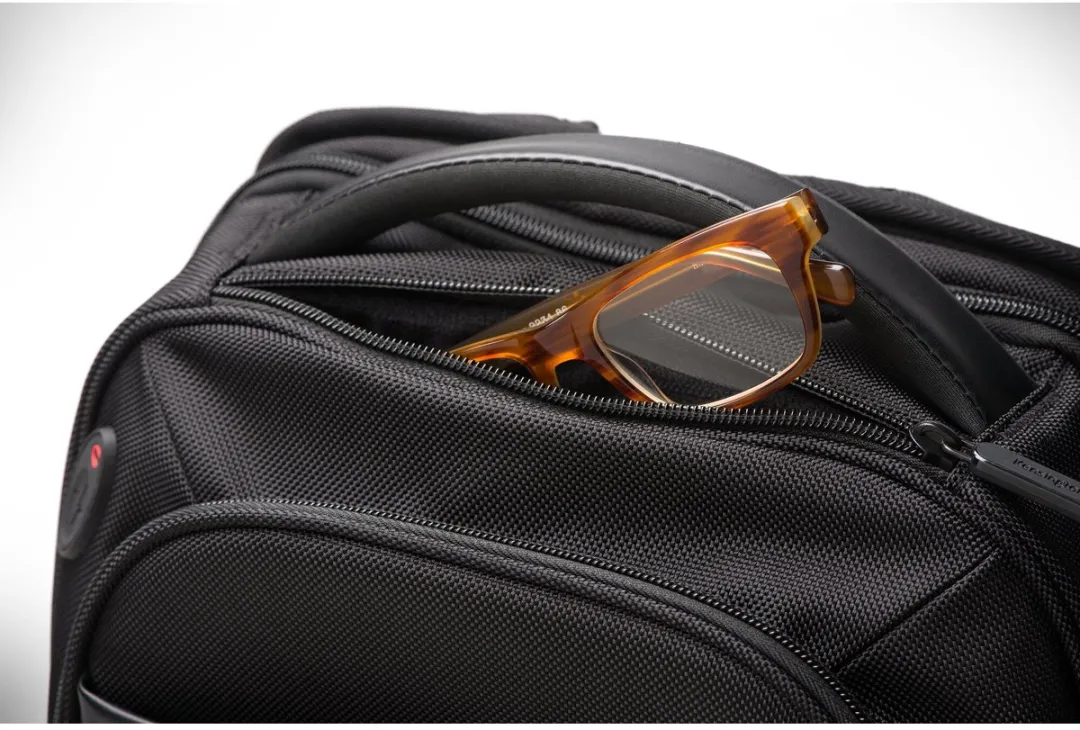 Kensington Contour 2.0 K60382EU Rugzak 15.6"