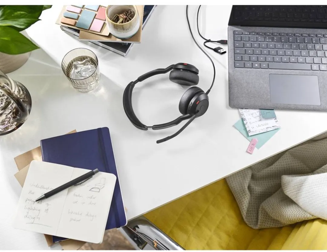 Jabra Evolve2 50 Headset - USB-C/A - Multicolor