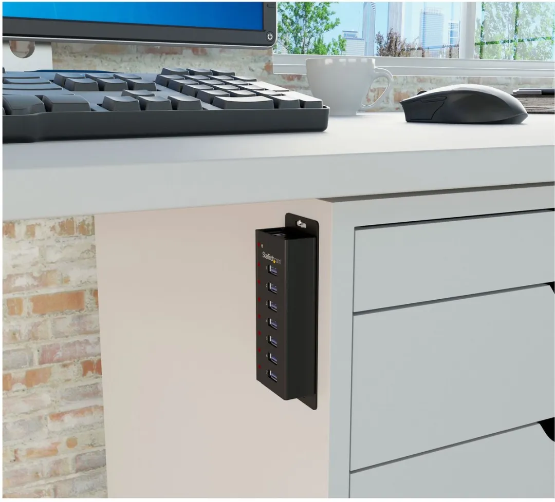 Startech ST7300U3M USB 3.0 Hub 7 Poorten - Zwart