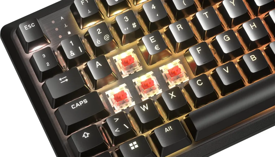 Corsair K70 CORE TKL CH-911911E-BE Gamingtoetsenbord - Zwart