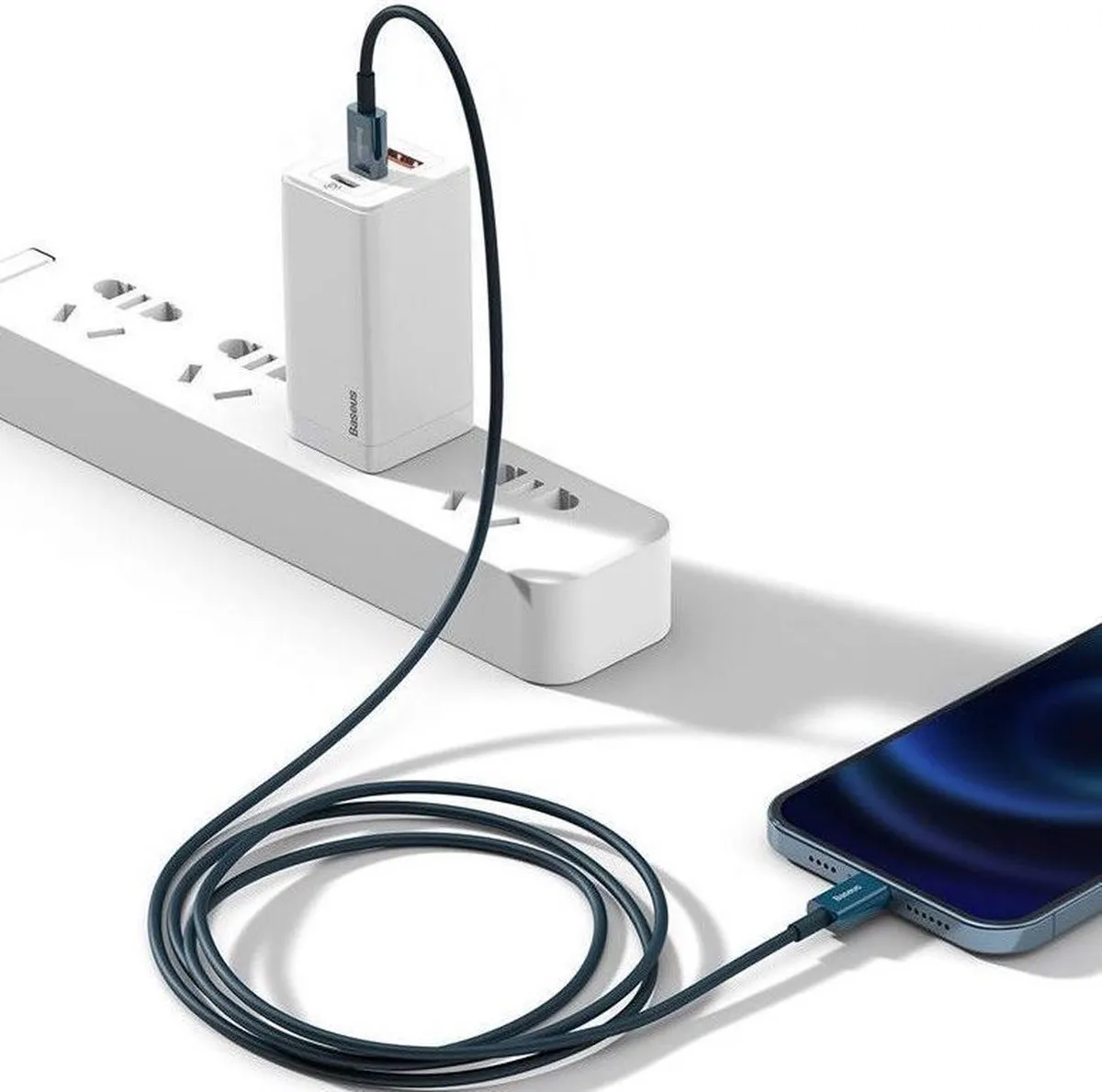 Baseus USB-C naar Lightning 20W Kabel 2m - Transparant