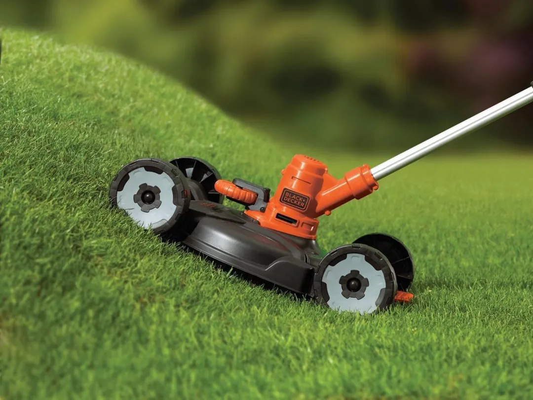 BLACK+DECKER 3-IN-1 wielbasis. te gebruiken voor: GL5028. GL5530. ST4525. ST5528. ST5530. STC1815. STC1820 - CM100-XJ