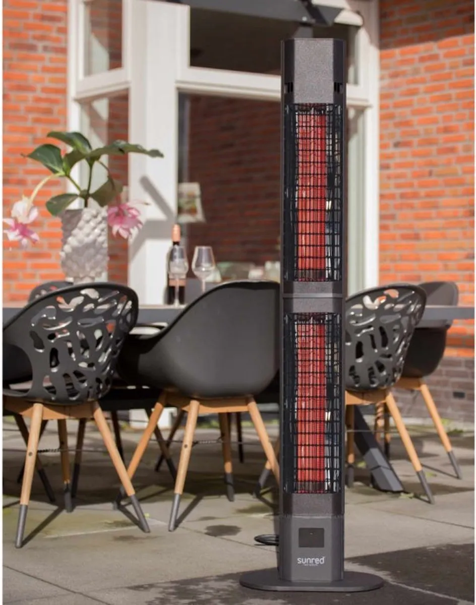 Sunred Valencia Dark Terrasverwarmer 3000W - Zwart