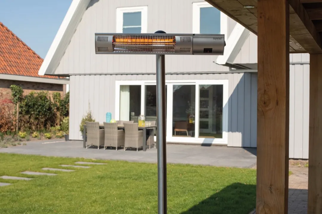 Sunred Ultra Terrasverwarmer 2000W - Zilver - Afstandsbediening