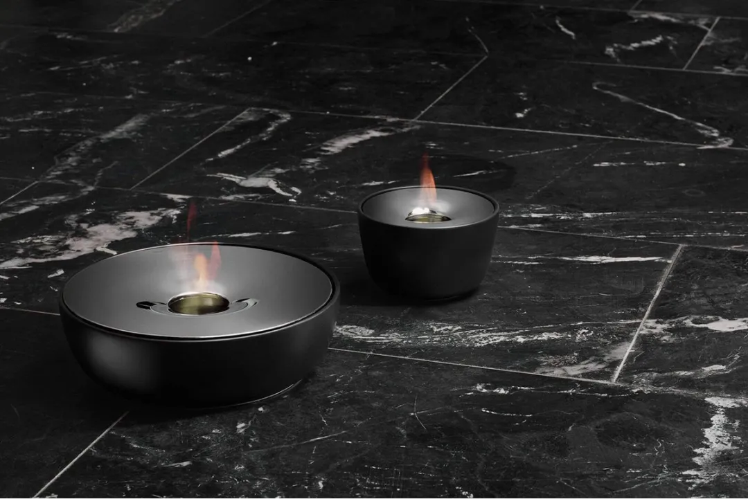 Blomus FUOCO Gelbrander Ø18cm - Gepolijst RVS - Zwart