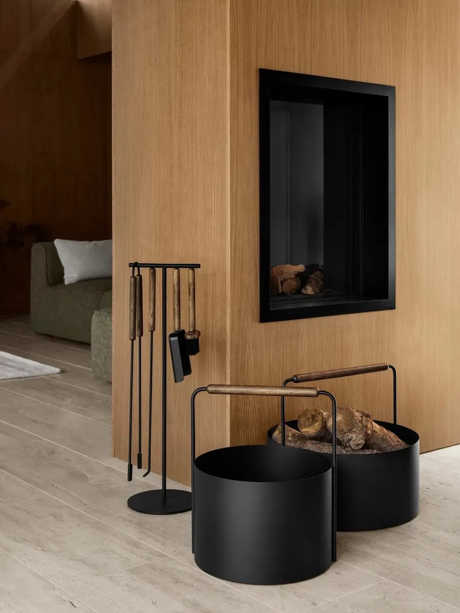 Blomus Ashi Haardhoutmand H45cm - Zwart