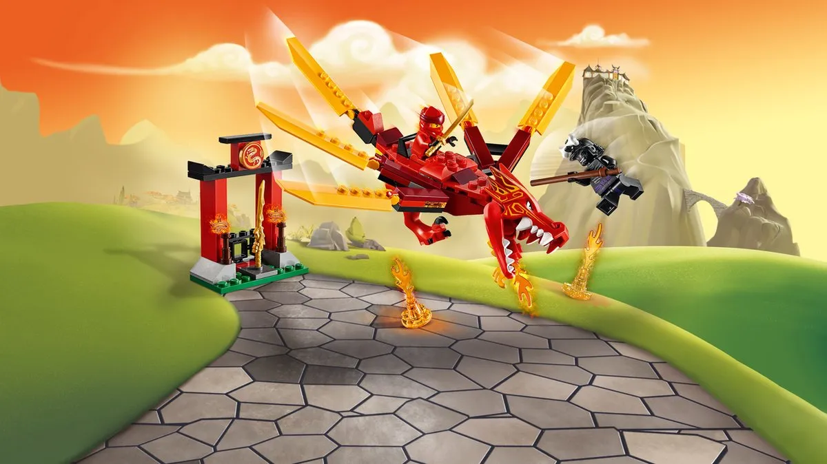 LEGO Ninjago Kai's Vuurdraak 71701 - 81 Stenen