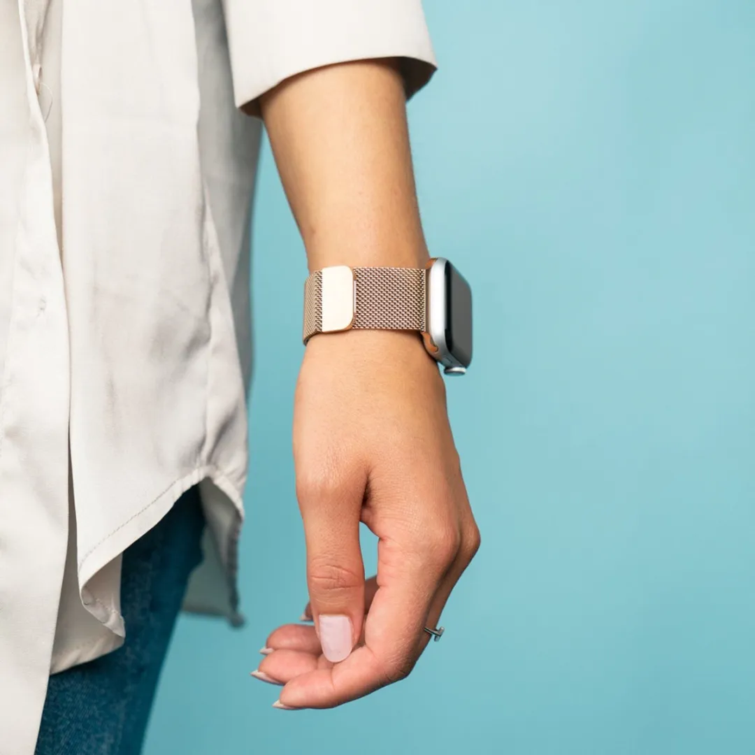 Imoshion Milanees Watchband Rosé goud - Fitbit Versa 2/Lite - afbeelding 6 van 6