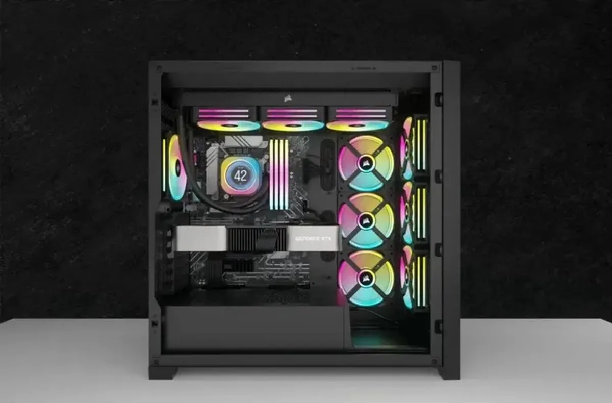 Corsair iCUE LINK H100i LCD - Vloeistofkoelsysteem processor - Afmeting radiator: 240 mm