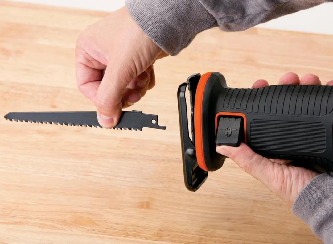 BLACK+DECKER BDCR18 Reciprozaag - 1x 1500mAh Accu
