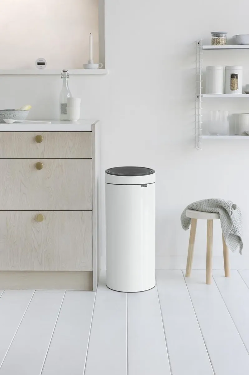 Brabantia Touch Bin Prullenbak 30L - Wit