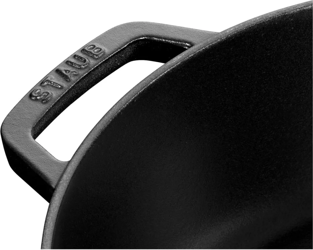 Staub Hapjespan Chistera 24cm - Zwart