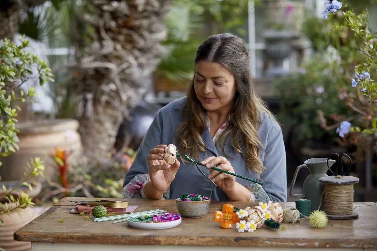 LEGO Icons Bloemen Boeket 10280 - 756 Stukken - Meerkleurig - afbeelding 6 van 6