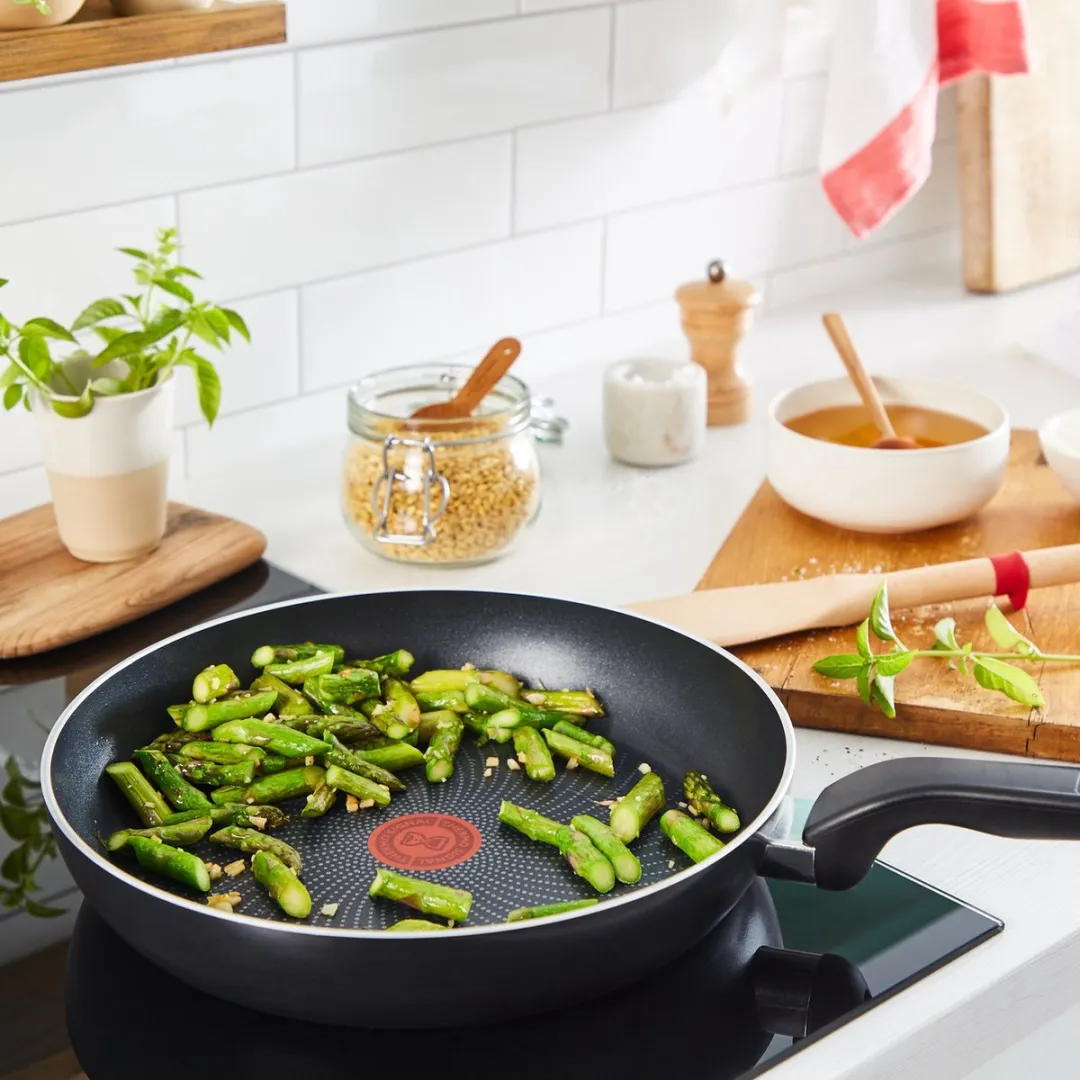 Tefal Generous C29107 Koekenpan 30cm - Inductie - Zwart