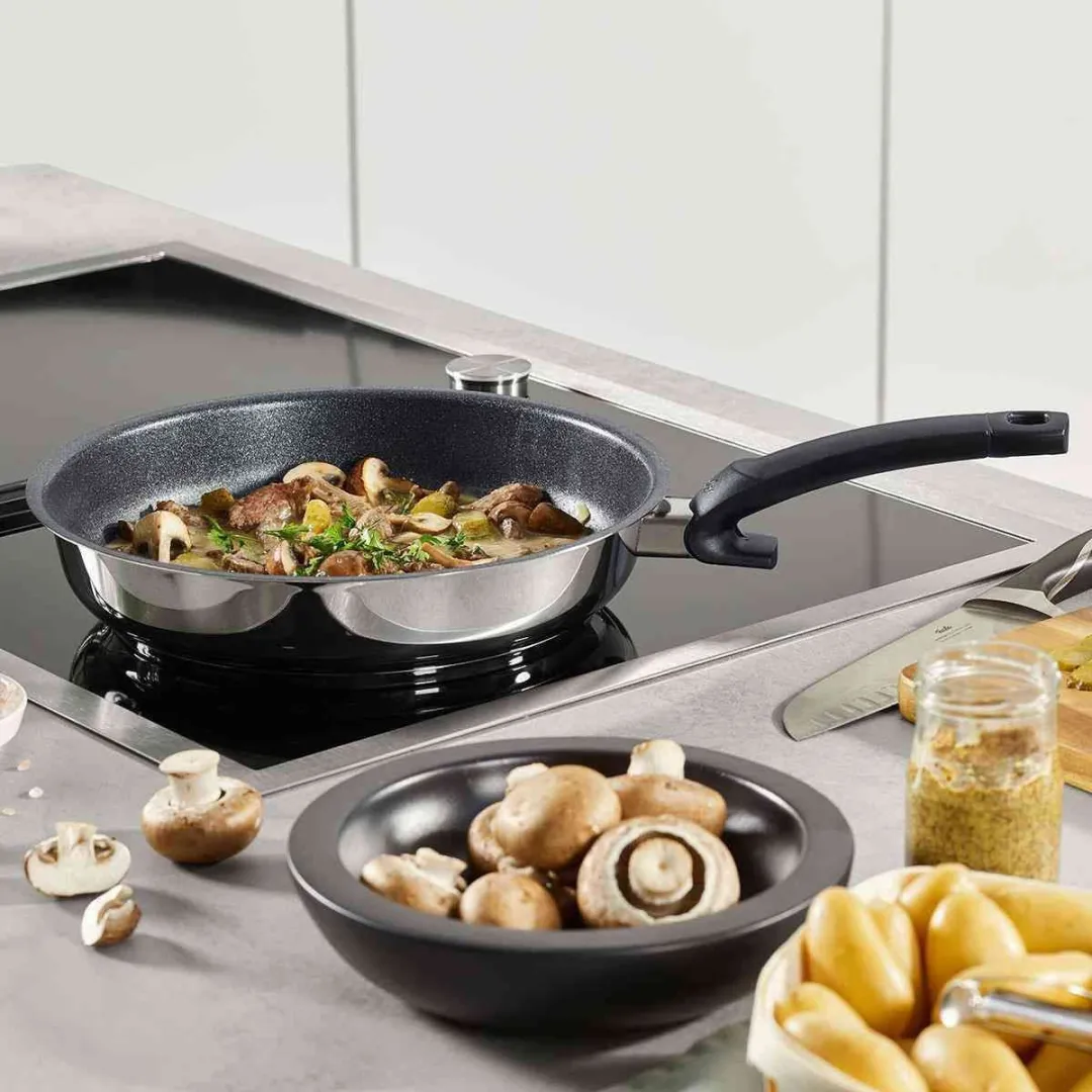 Fissler Adamant Premium Koekenpan 28cm - Grijs/Zwart