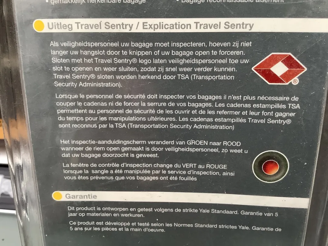 Yale Afsluitbare Kofferriem 4073 - Rood-Grijs