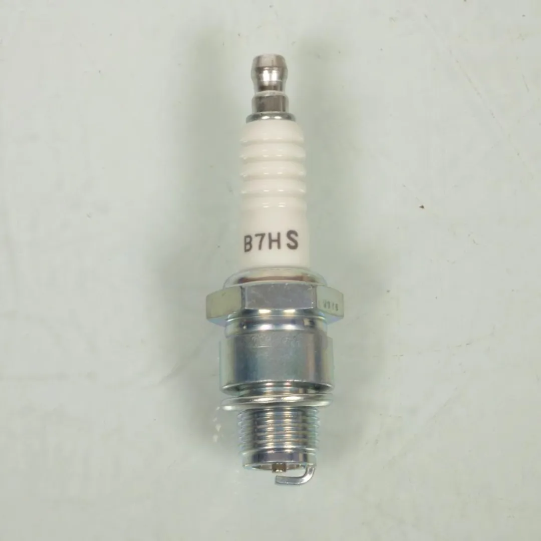 NGK Bougie Aprilia 50 Rally LC 1995-2005 - Wit
