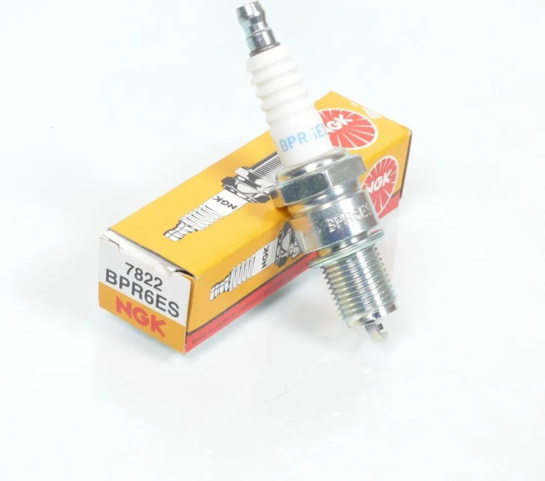 NGK BPR6ES Bougie