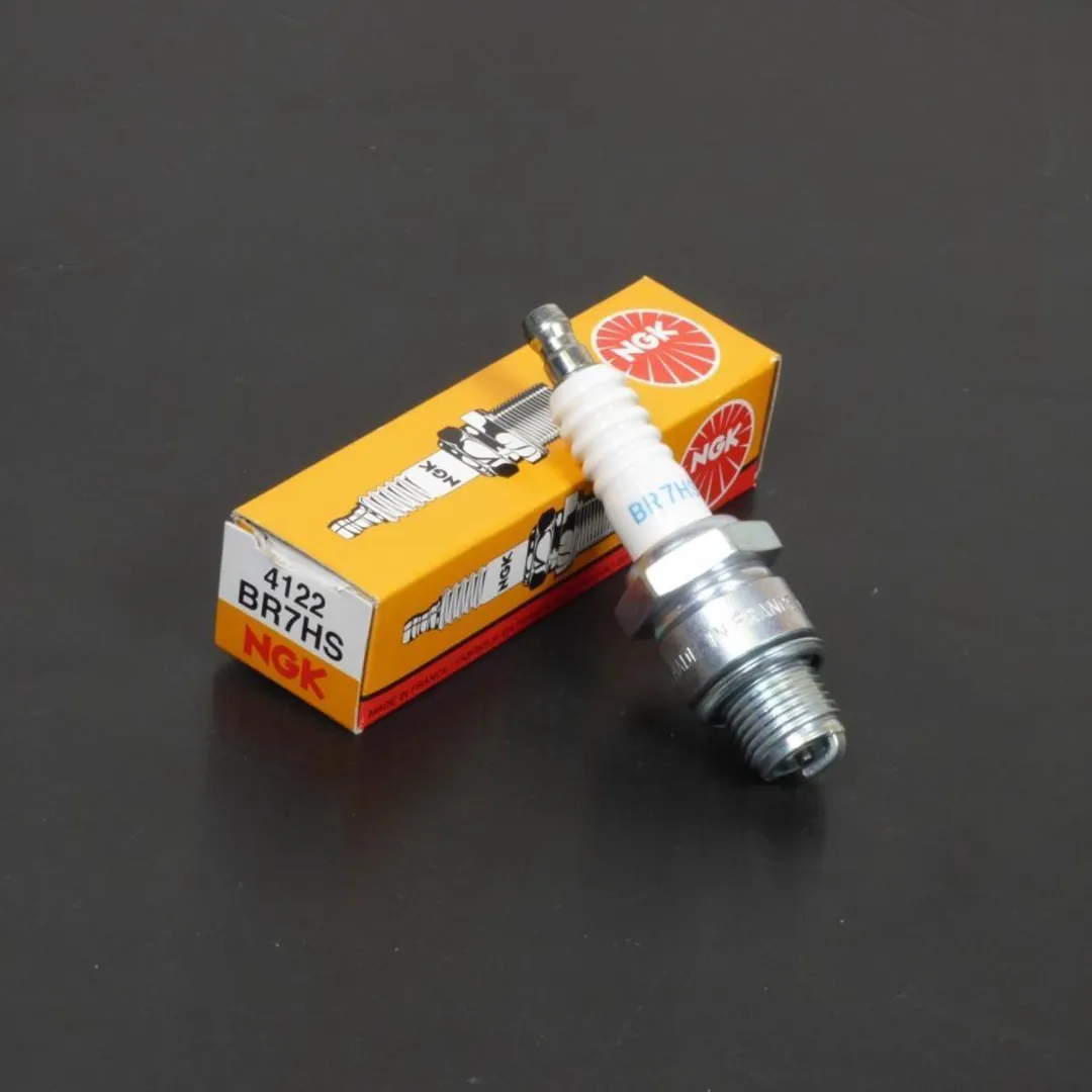 NGK Bougie voor Yamaha 50 Zest Scooter 1993-1998