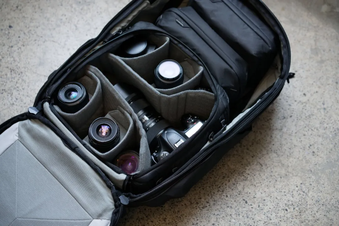 Peak Design Camera Cube V2 Medium - 650ml - Zwart - afbeelding 5 van 6