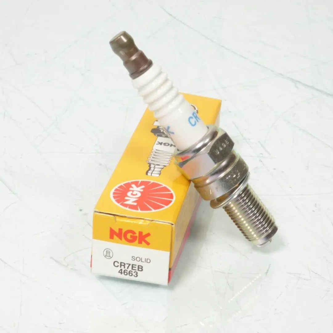 NGK Bougie Aprilia Mojito 150 2003-2006 - Wit
