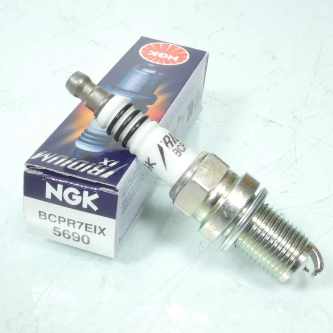 NGK BCPR7EIX Bougie