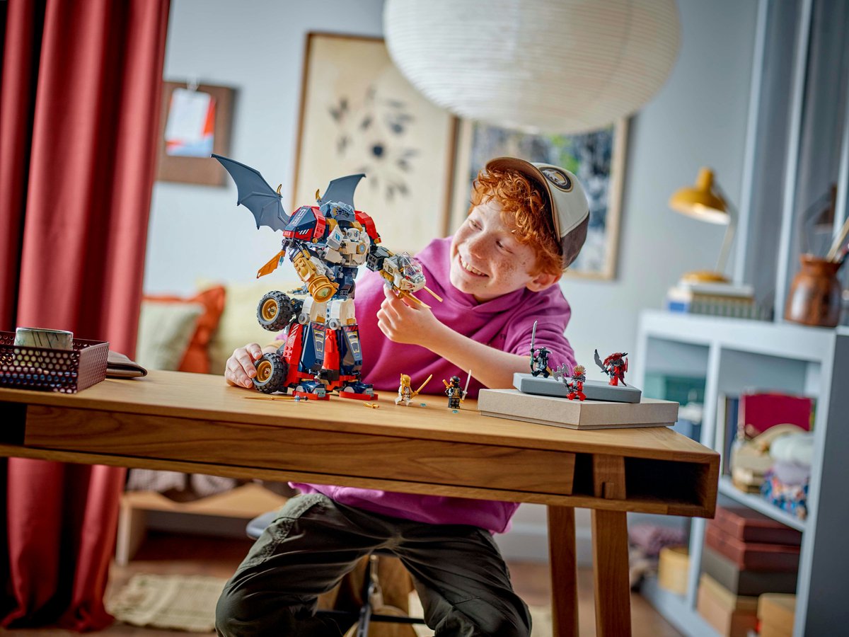 LEGO NINJAGO Zane's ultra-combomecha 4-in-1 - 71834