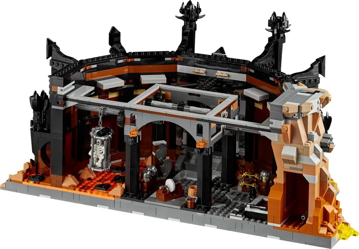 LEGO The Lord of the Rings Barad-dûr 10333 - 5471 Stukken