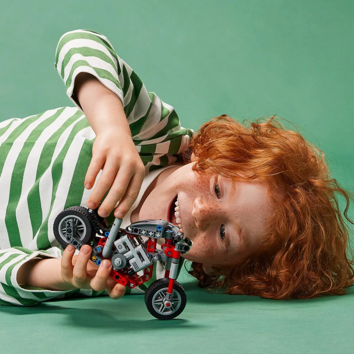 LEGO Technic Motor 42132 - 163 Onderdelen - Meerkleurig