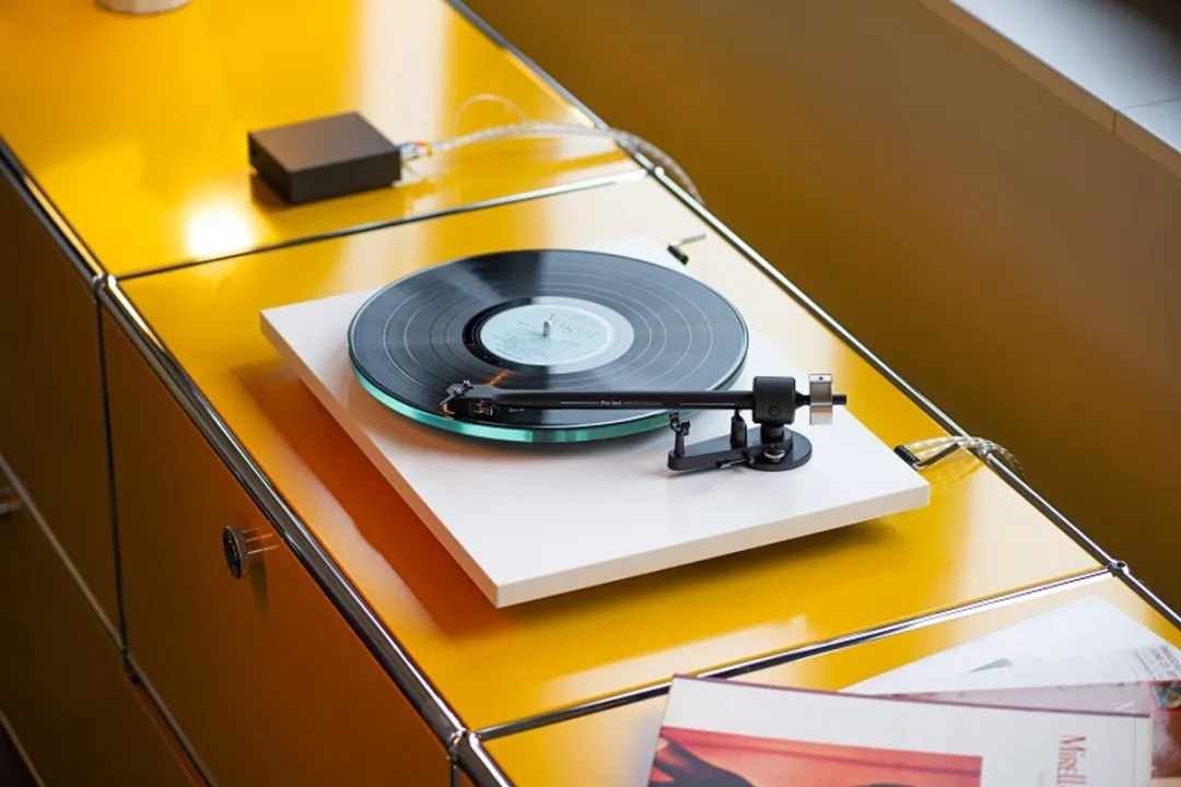 Pro-Ject T2 Rainier Platenspeler - Satin White
