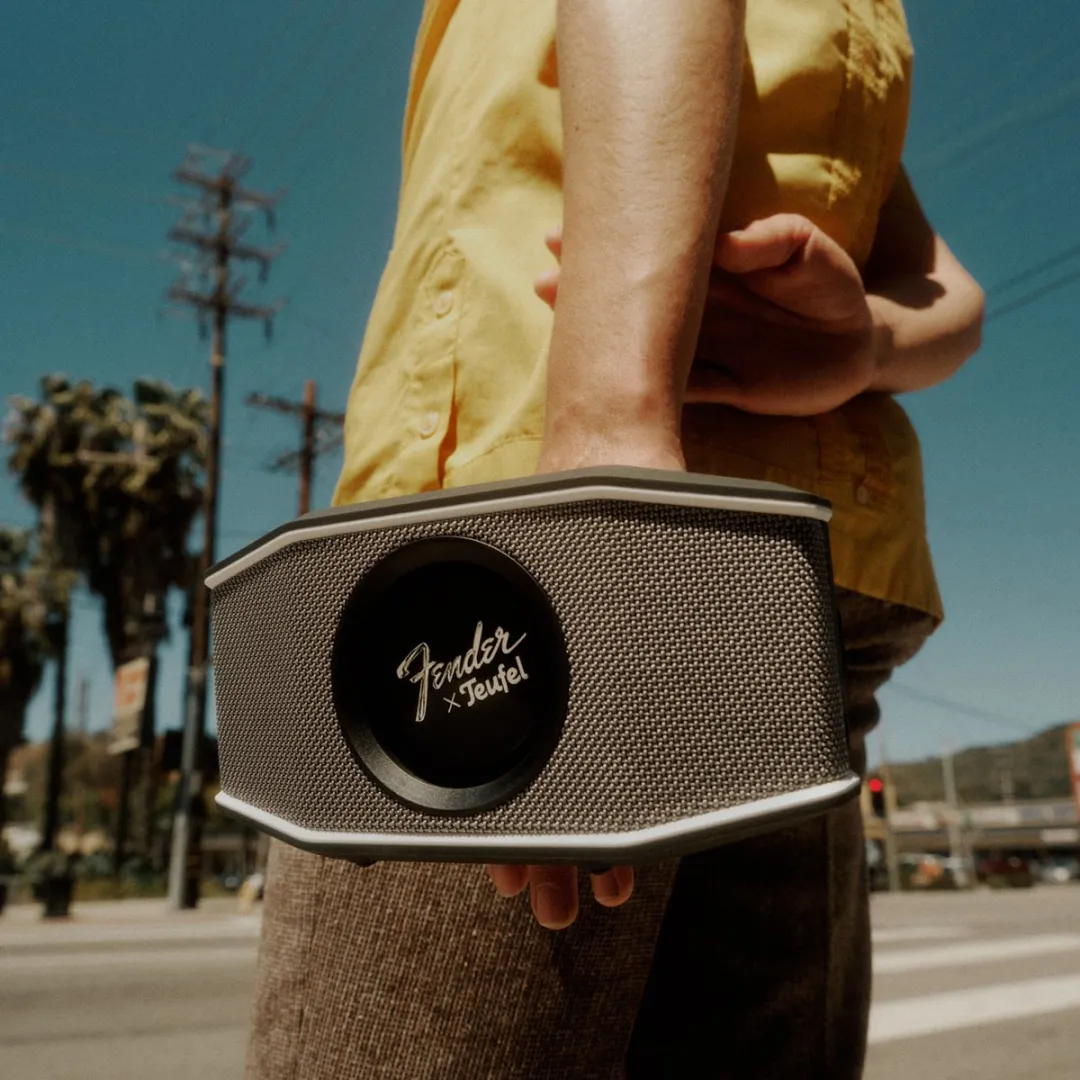Teufel Fender Rockster GO 2 Bluetooth Speaker - Staalzwart