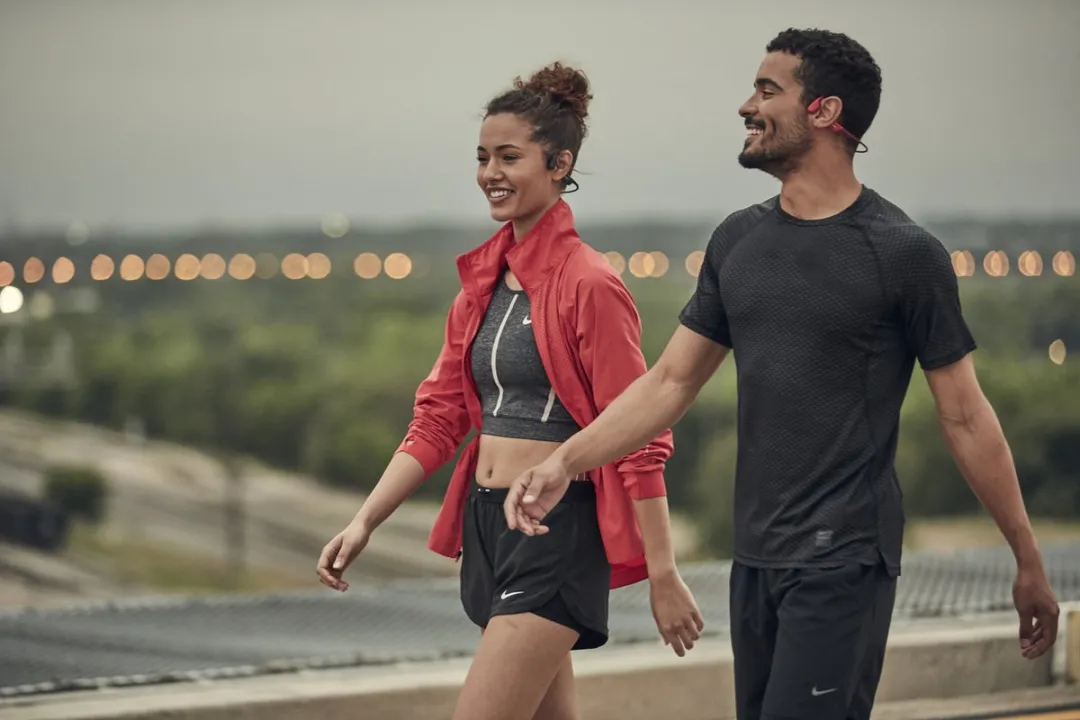 Shokz OpenRun S803BK Sporthoofdtelefoon - Zwart - afbeelding 6 van 6