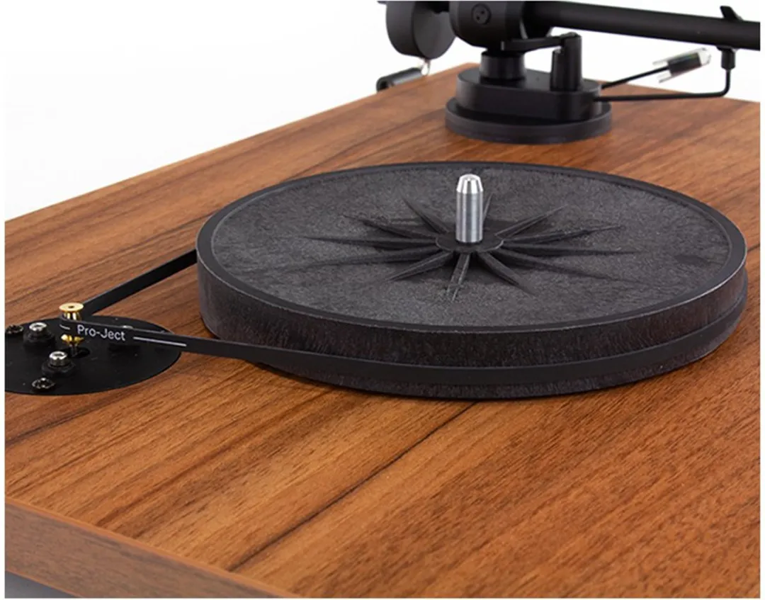 Pro-Ject E1 BT AT3600L Platenspeler - Walnoot