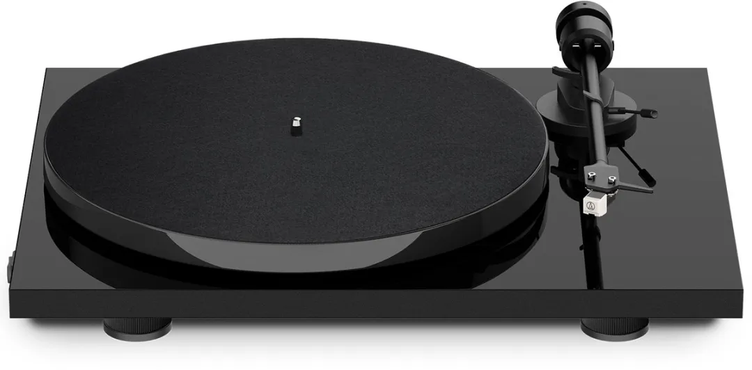 Pro-Ject E1 BT Platenspeler - AT3600L Cartridge - Zwart