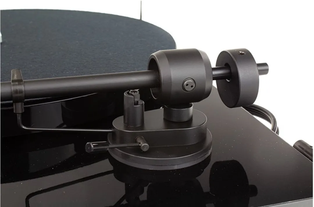 Pro-Ject E1 Phono AT3600L Platenspeler - Zwart