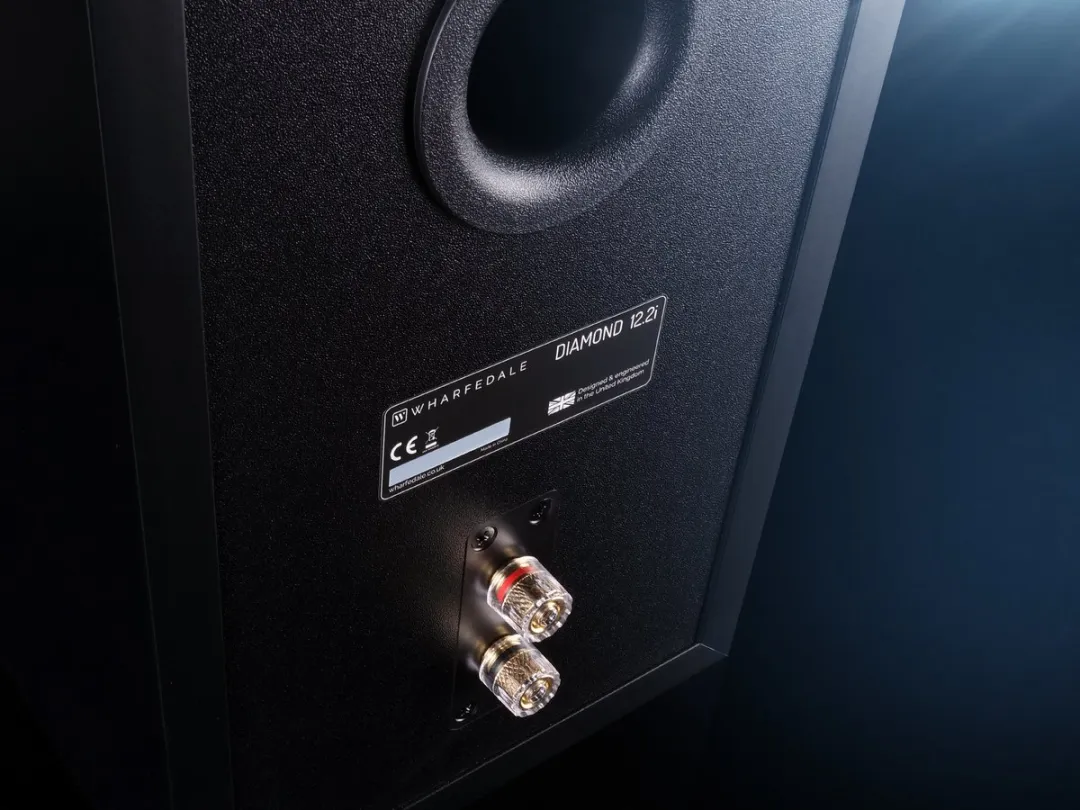 Wharfedale Diamond 12.0i Boekenplankluidsprekers - 2-weg - 100W - Zwart